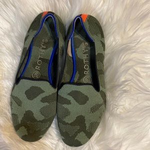 Rothy’s women shoes size 7 W